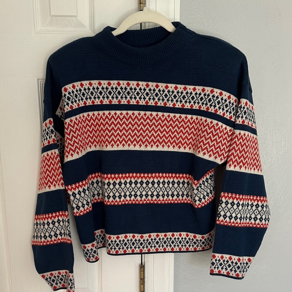 Vintage Classic Navy and Red Patterned Women's Turtleneck Sweater